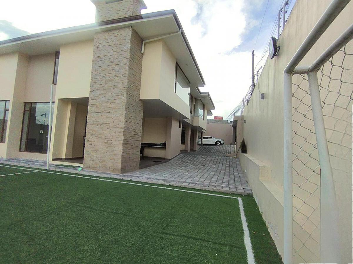 Espectacular Casa Independiente en Llano Grande Sector Bonanza — imagen 10