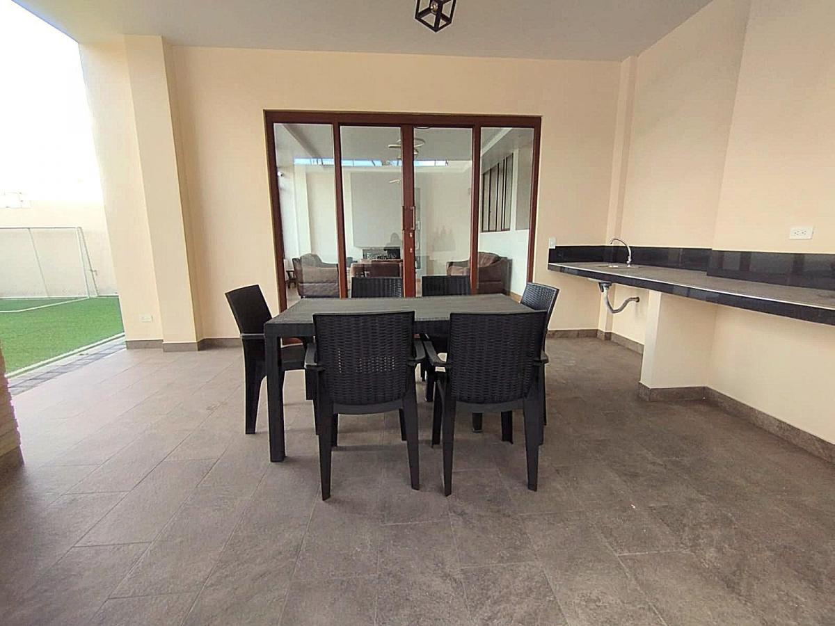 Espectacular Casa Independiente en Llano Grande Sector Bonanza — imagen 7