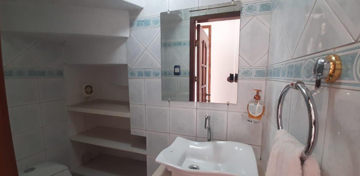 Venta Casa Cumbaya Sector Colegio Aleman Informes Cbr Carla del Pino — imagen 4