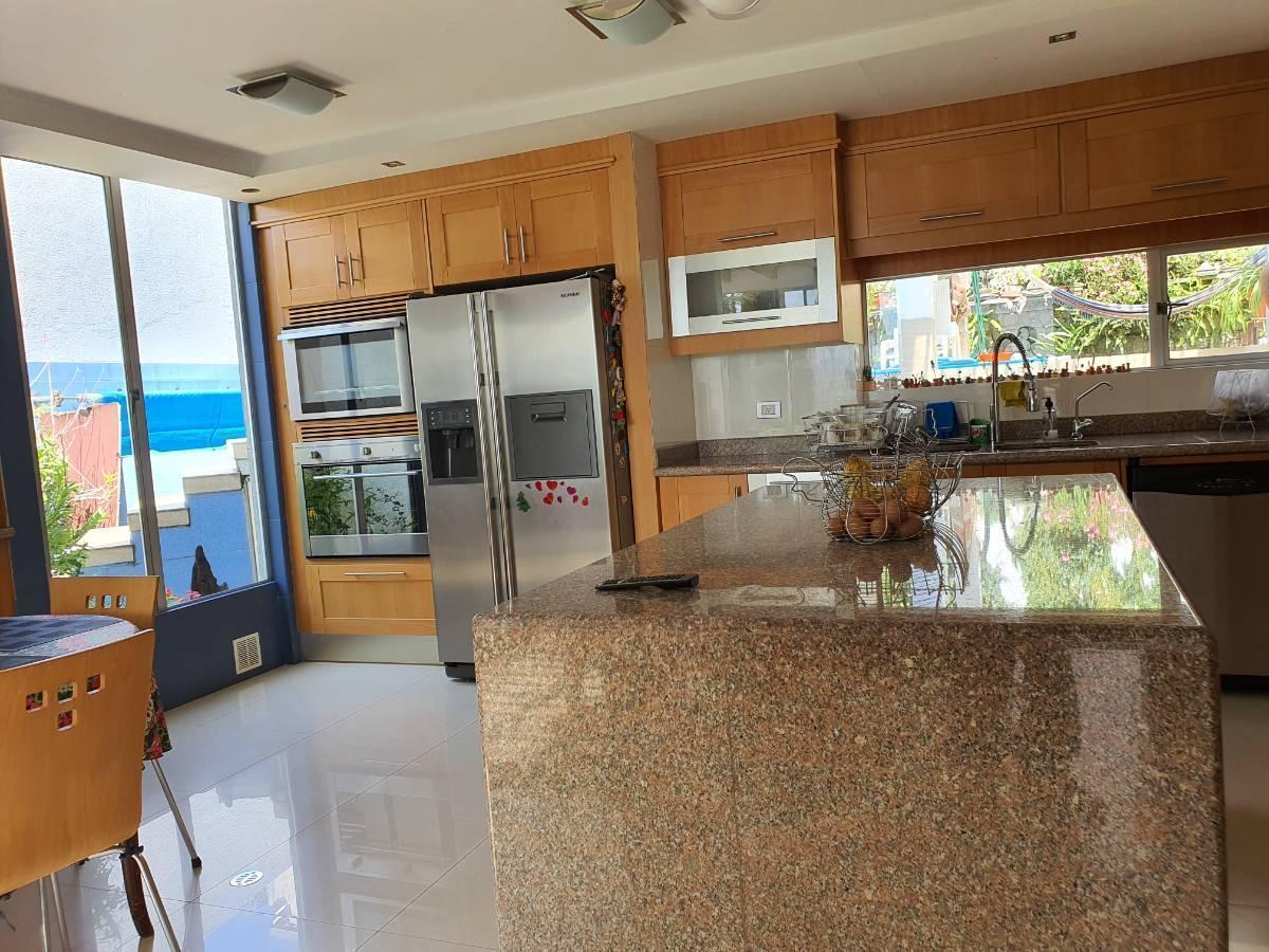 Venta Casa en Cumbayá, Urb. Cumbres del Valle, C - 550 M²/t - 800 m² $825.000 — imagen 5
