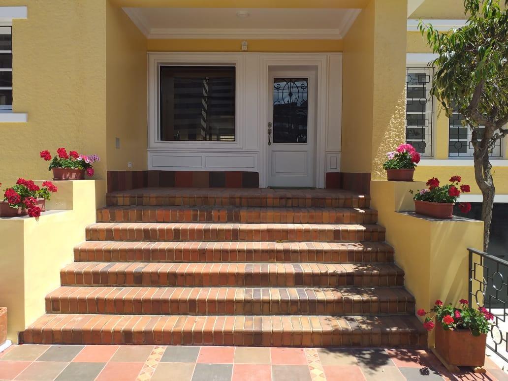 Venta Casa Floresta Full Remodelada Calle Toledo, Construcción 608 m², $650.000 — imagen 10