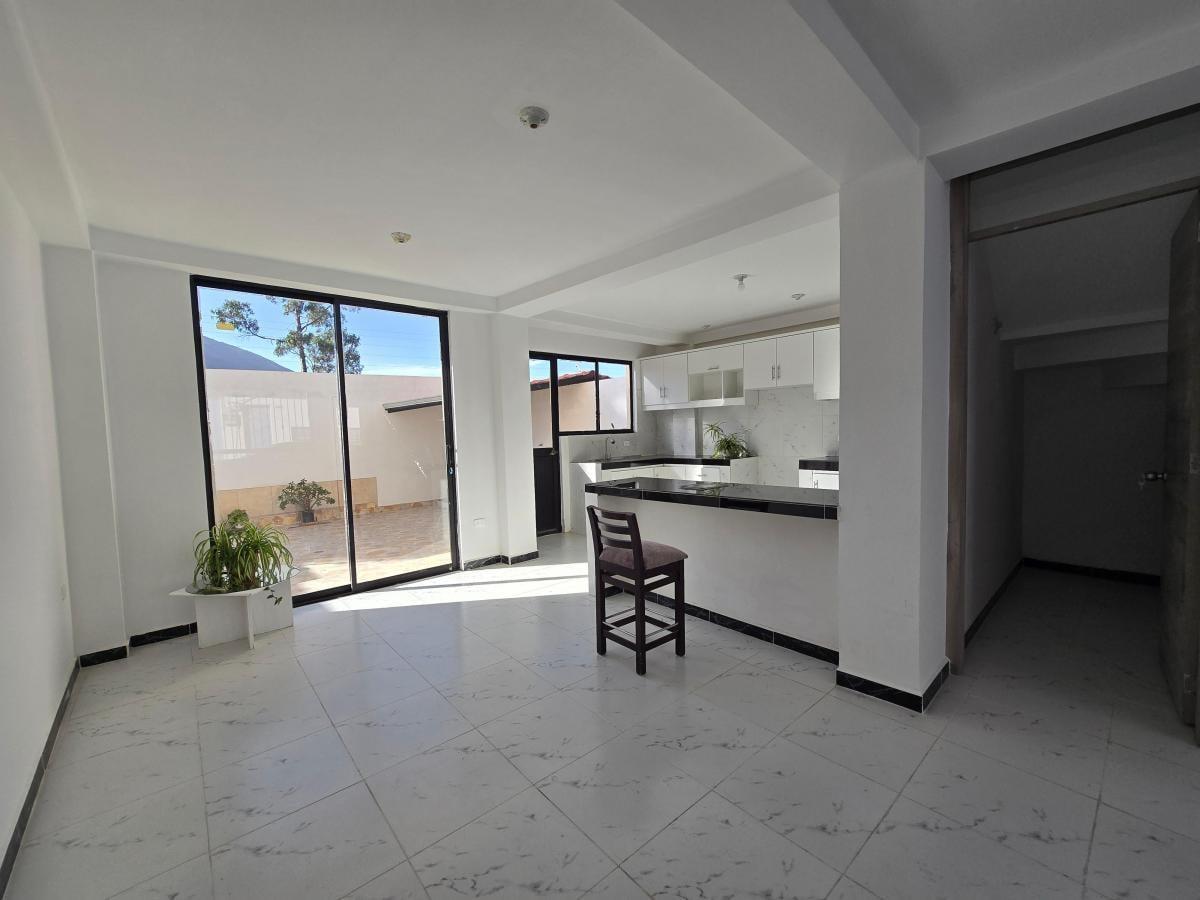 Casas Vip Carcelén La Josefina con Acceso Directo a La Casa y Garaje ¡2 Listas! — imagen 9