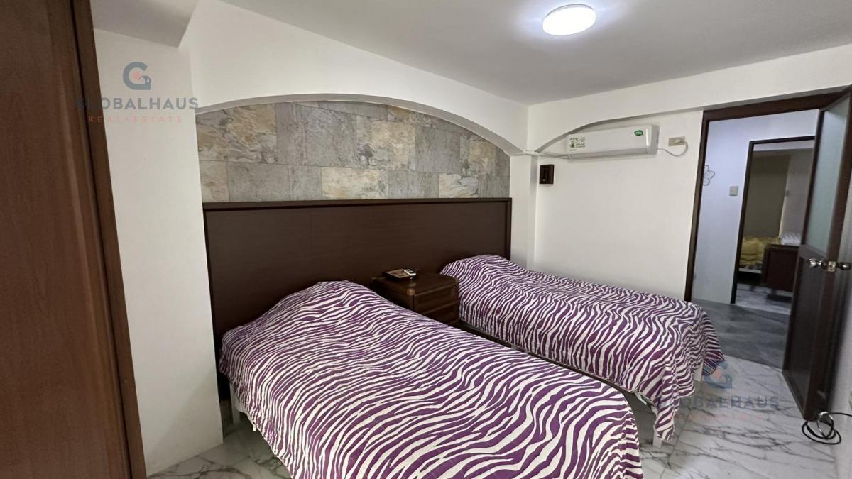 Venta de Casa en Santa Elena - Punta Blanca con Piscina, 7 Habitaciones. V. B. Provincia de Santa Elena — imagen 6