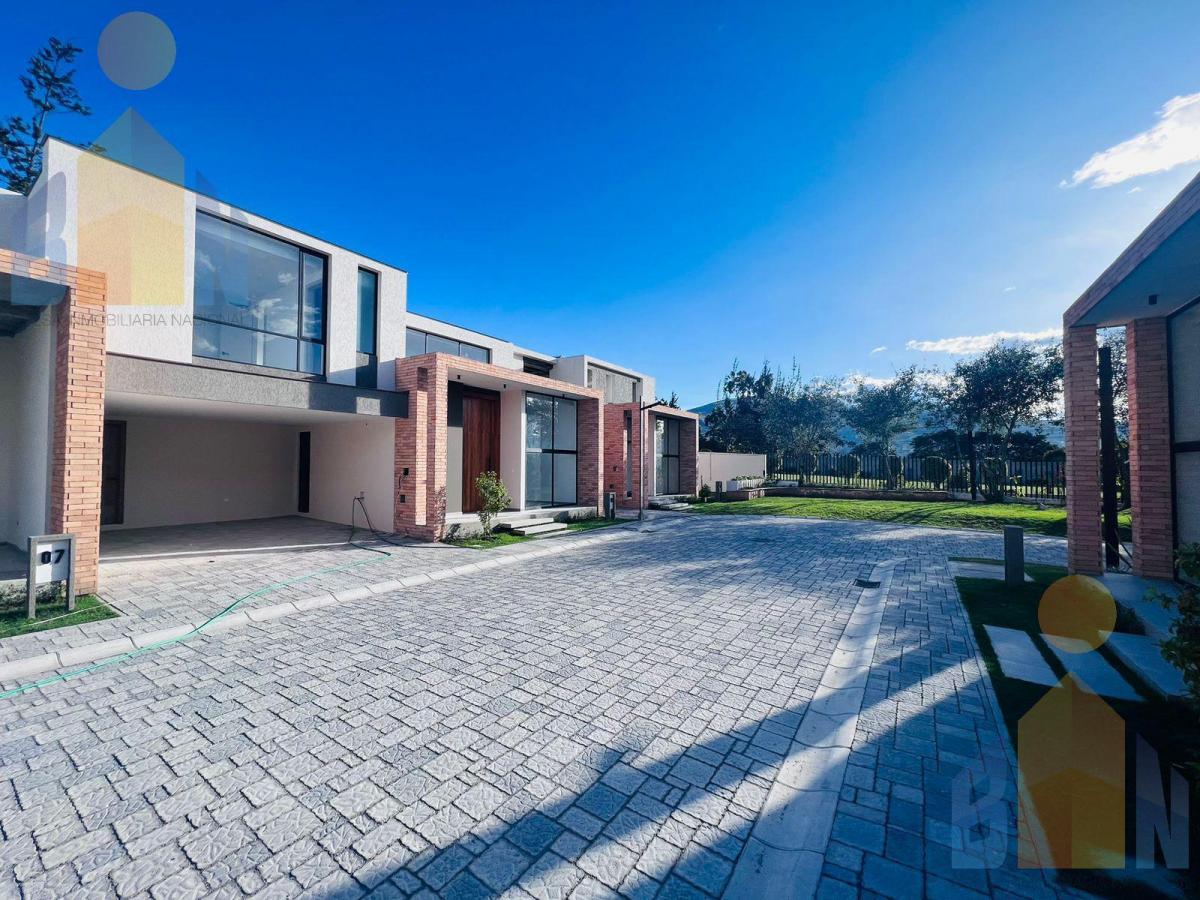 Venta de Casa en Tumbaco a Estrenar — imagen 10