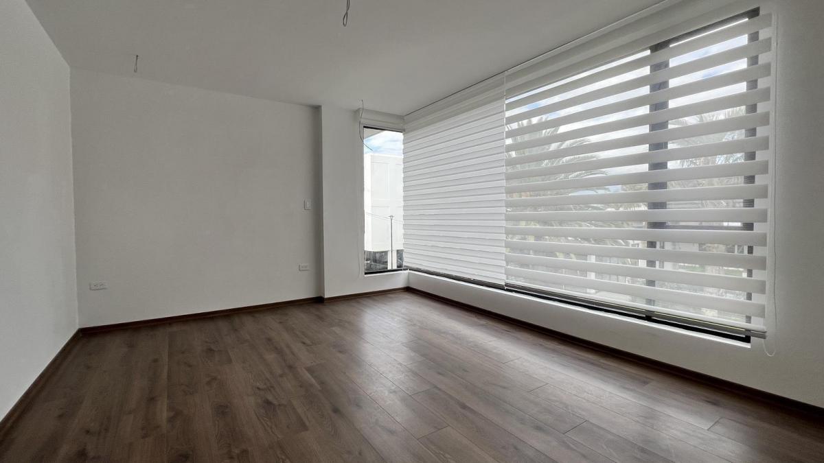 Casa en Tumbaco — imagen 9