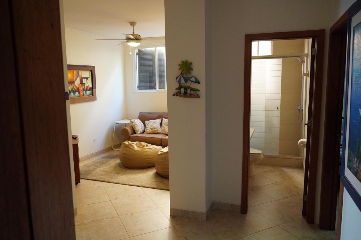 De Oportunidad Venta Departamento en La Playa! con Espectacular Balcón con Vista Al Mar — imagen 4