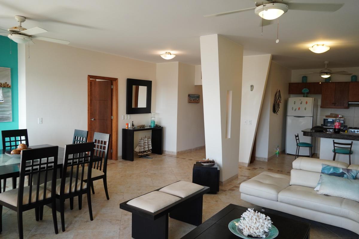 De Oportunidad Venta Departamento en La Playa! con Espectacular Balcón con Vista Al Mar — imagen 3