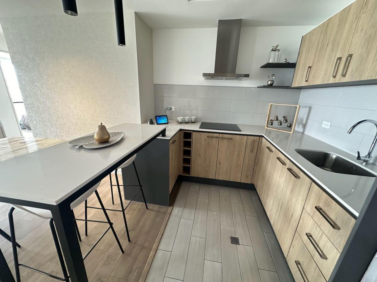 En Venta Departamento Estrenar 3 Dorm con Balcón en Monteserrín Ascensor y Seguridad — imagen 6