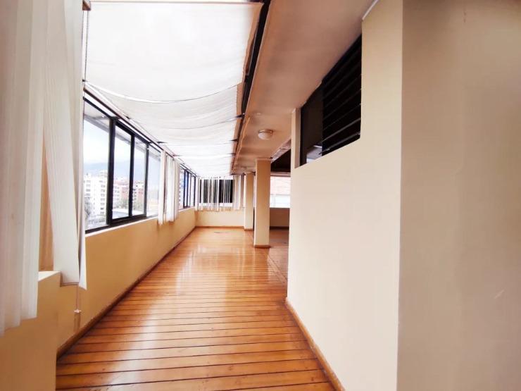 Departamento en El Corazón de Quito Sector La Paz — imagen 8