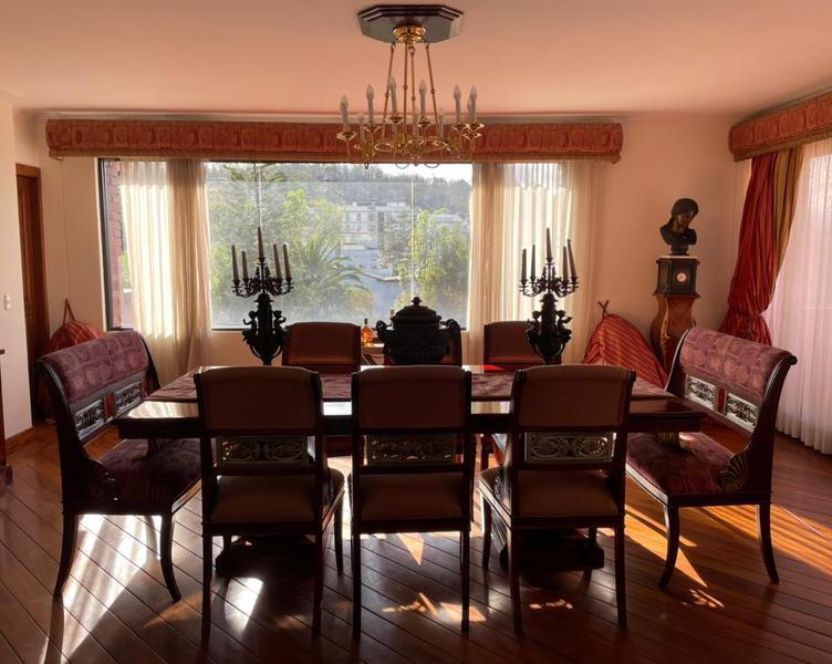 Espectacular Departamento en La Bosmediano de Venta o Renta. Provincia de Pichincha — imagen 8