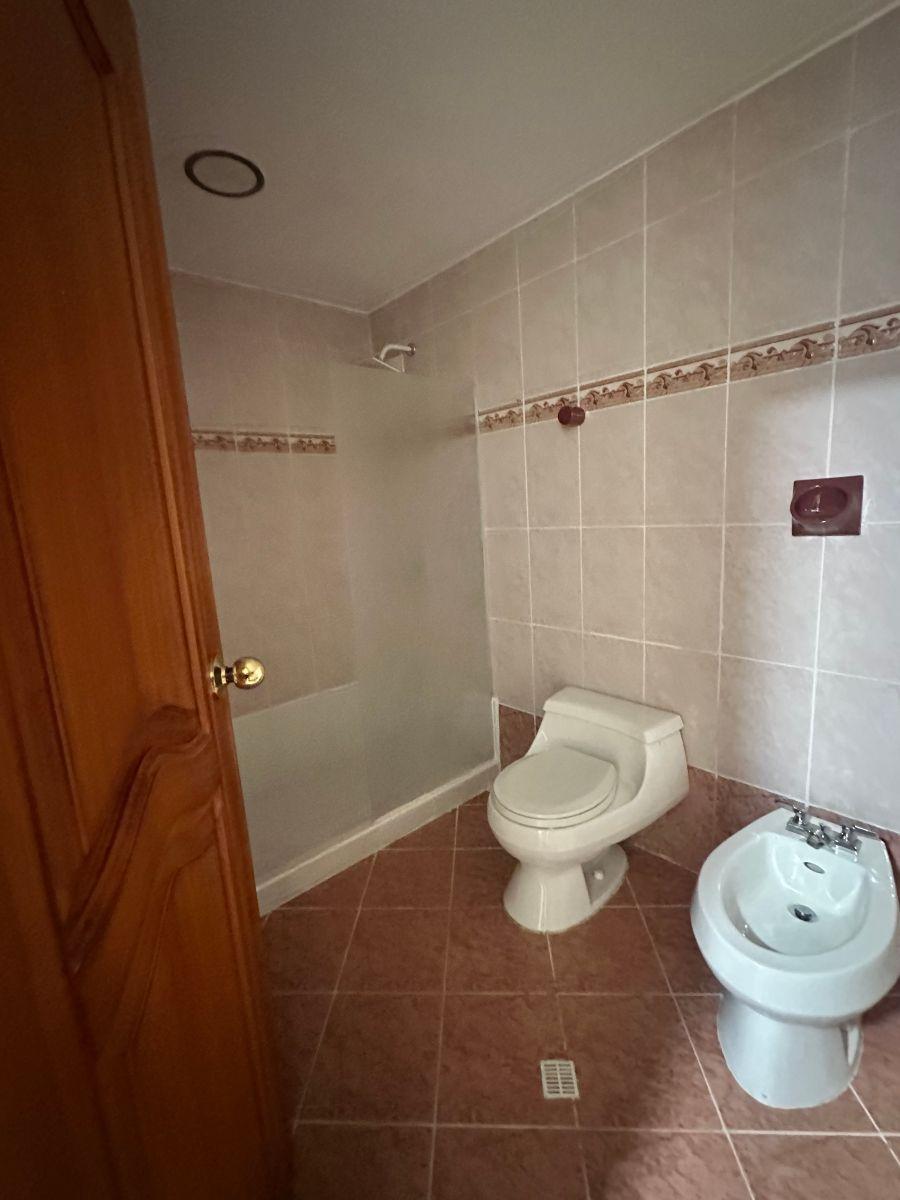 Vendo Departamento Quito Tenis Alto — imagen 6