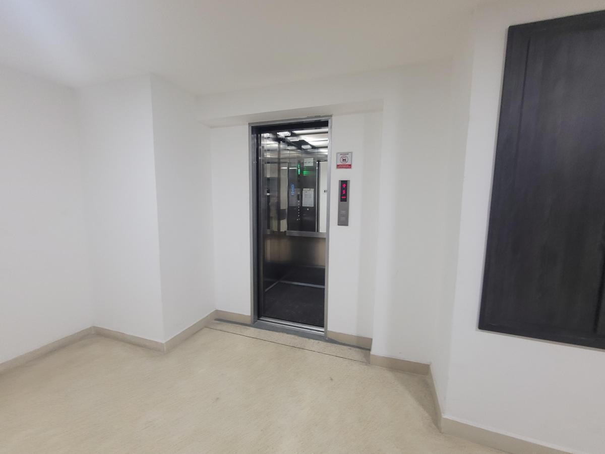 Departamento en Venta o Renta, sector Tumbaco, La Cerámica — imagen 9