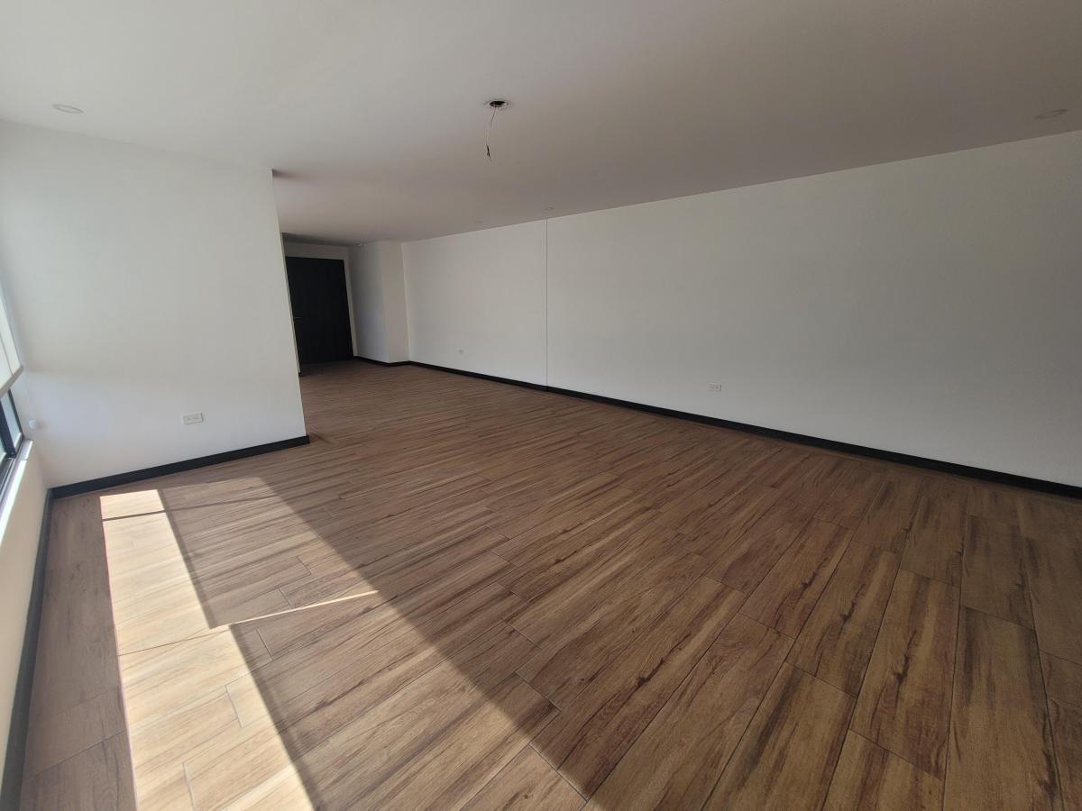 Departamento en Venta o Renta, sector Tumbaco, La Cerámica — imagen 6