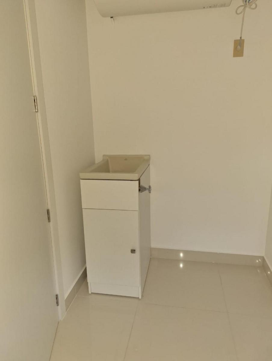 Se Vende Departamento Sector Monteserrin — imagen 4