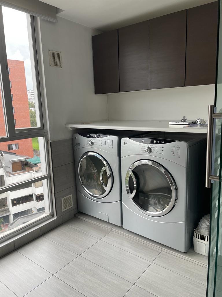 Hermoso y Amplio Departamento de 3 Dorm. — imagen 7
