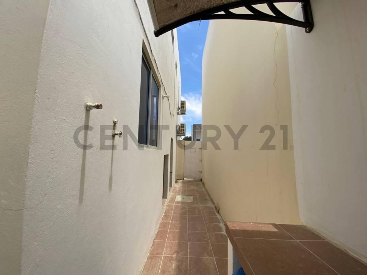 Casa en Venta en Salinas a Una Cuadra del Mar Pcev. Provincia de Santa Elena — imagen 3