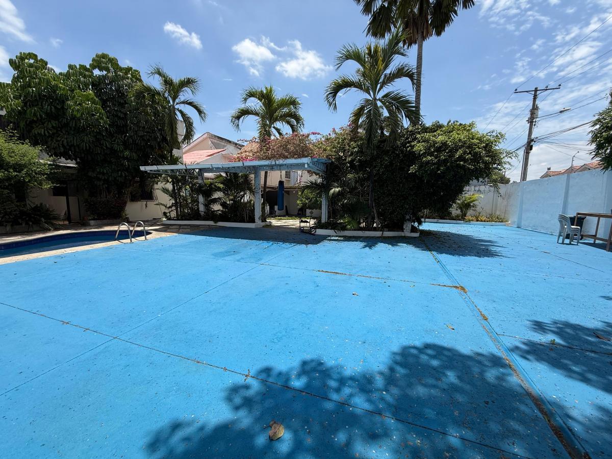 Vendo Casa en Puerto Azul, Guayas — imagen 9