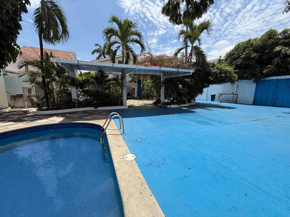 Vendo Casa en Puerto Azul, Guayas — imagen 8