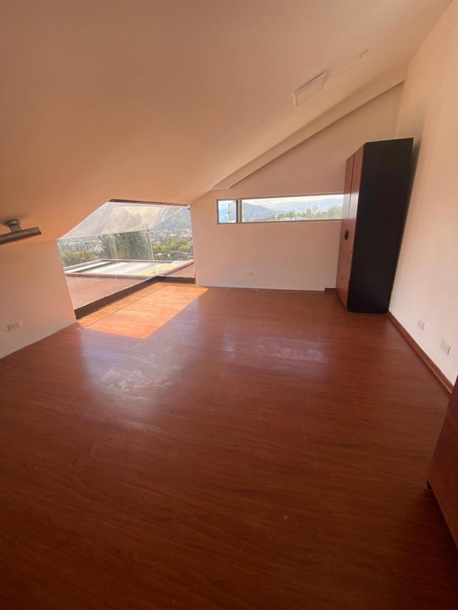 Casa Moderna de Lujo en Altos del Valle – Miravalle — imagen 6
