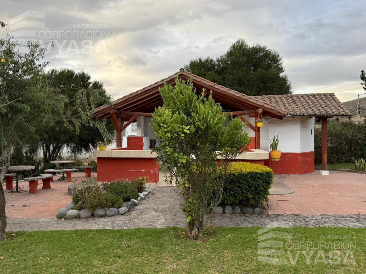 La Pampa - Linda Propiedad en Venta 4.000 m² de Terreno 536 m² de Construcción — imagen 6