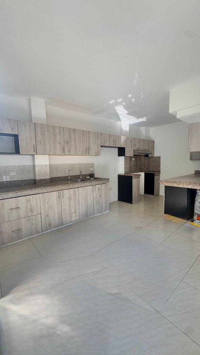 Vendo Casa en Belohorizonte Tres Dorm. Cada Uno con Su Baño Patio Enorme Más Suite, Guayas — imagen 10