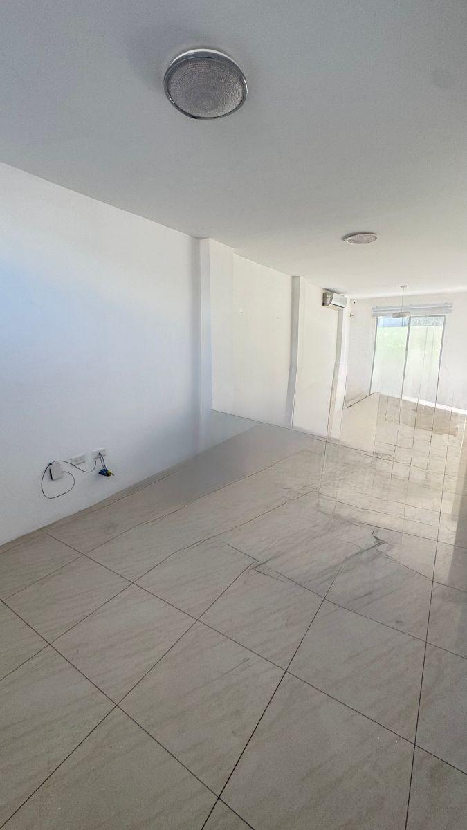 Vendo Casa en Belohorizonte Tres Dorm. Cada Uno con Su Baño Patio Enorme Más Suite, Guayas — imagen 9