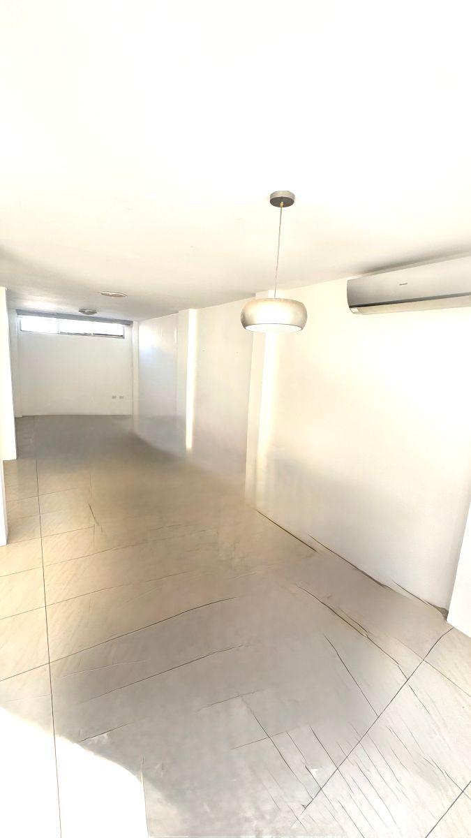 Vendo Casa en Belohorizonte Tres Dorm. Cada Uno con Su Baño Patio Enorme Más Suite, Guayas — imagen 8