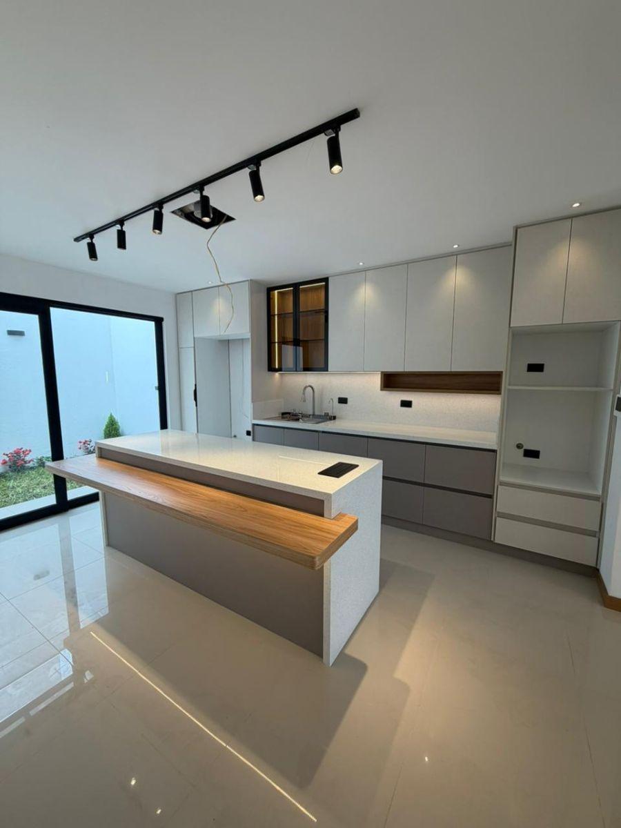 Reservada - Moderna Propiedad con Crédito Vip Misicata (V3156), Azuay — imagen 8
