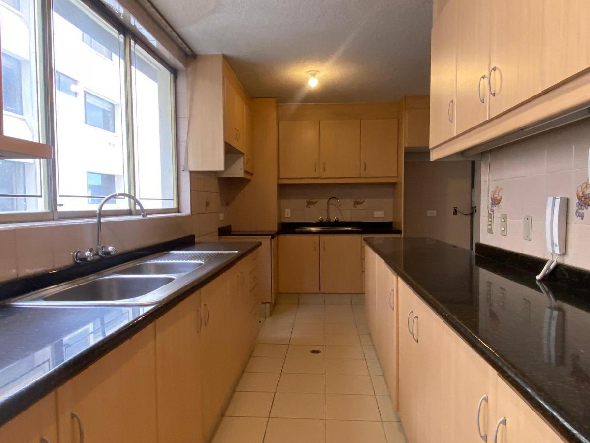 Casa con Ubicacion Estrategica a La Venta. Provincia de Pichincha — imagen 5