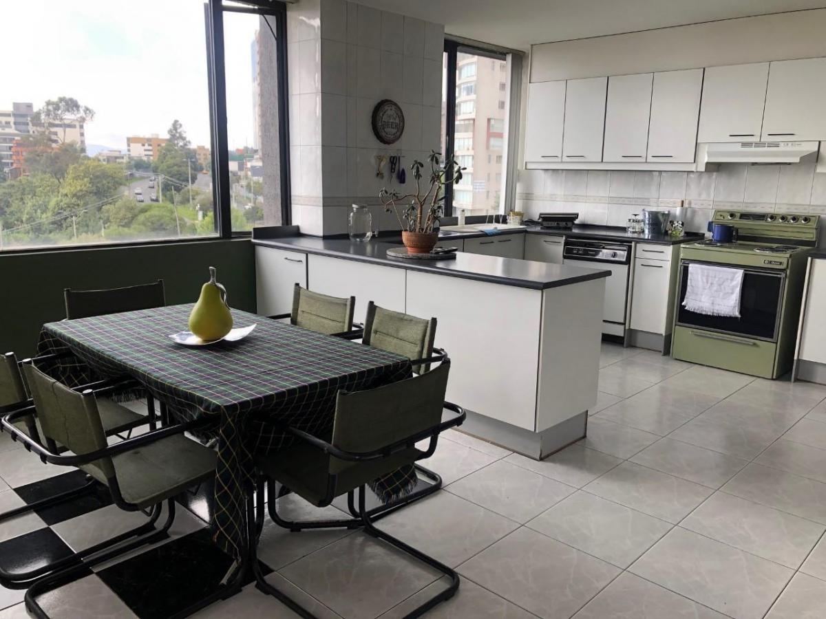 Vendo Lindo Departamento Quito Tenis/bosque — imagen 6