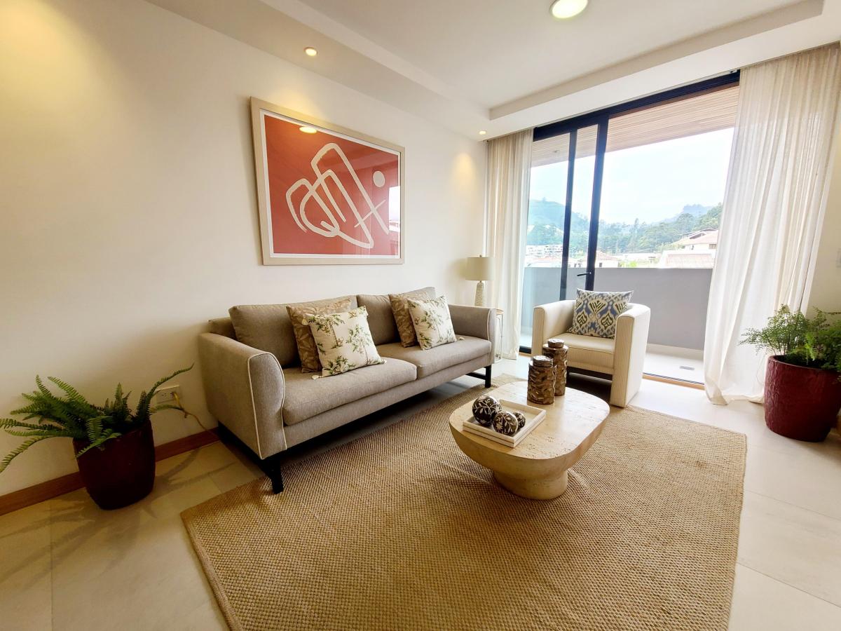 Departamento a La Venta a Estrenar 2 Dorm. Sector Av Doce de Octubre, Azuay — imagen 3