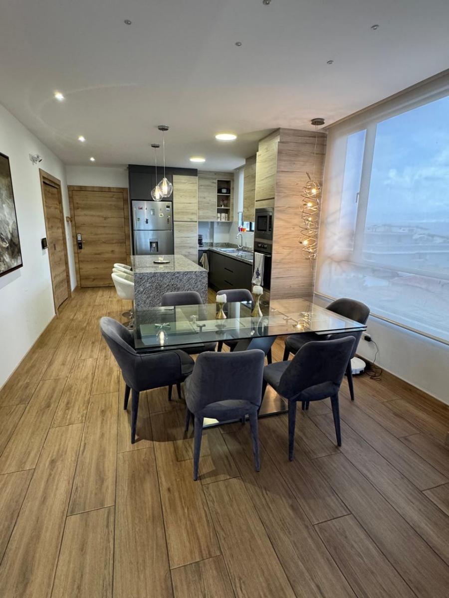 Vendo Lindo Penthouse en Cumbaya, 2 Dorm, con Terraza y Excelente Vista, Sector de La Primavera! — imagen 9