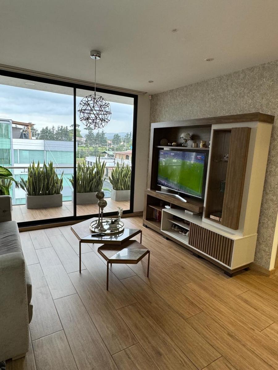 Vendo Lindo Penthouse en Cumbaya, 2 Dorm, con Terraza y Excelente Vista, Sector de La Primavera! — imagen 7