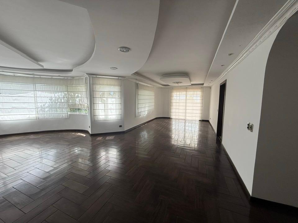 Vendo Casa Via a Tanda - Home Realtros By Monica Miranda — imagen 8