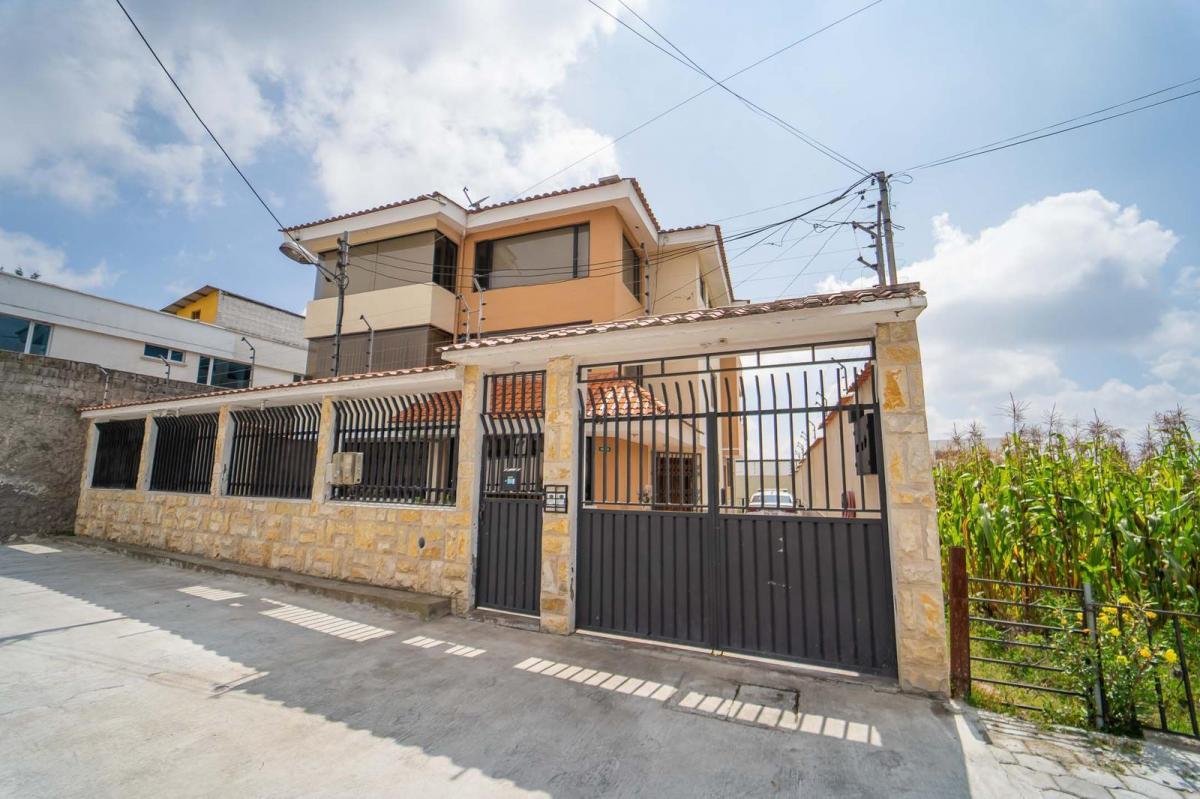 Casa en Venta 444 m² San Isidro del Inca - Buenos Aires — imagen 6