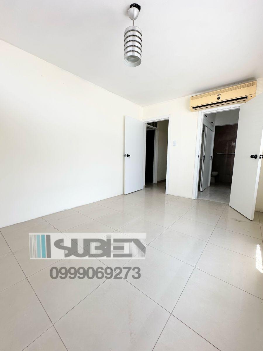 Vendo Departamento Remodelado 3 Dorm. Planta Baja Entrerios Parqueo Terraza, Guayas — imagen 6