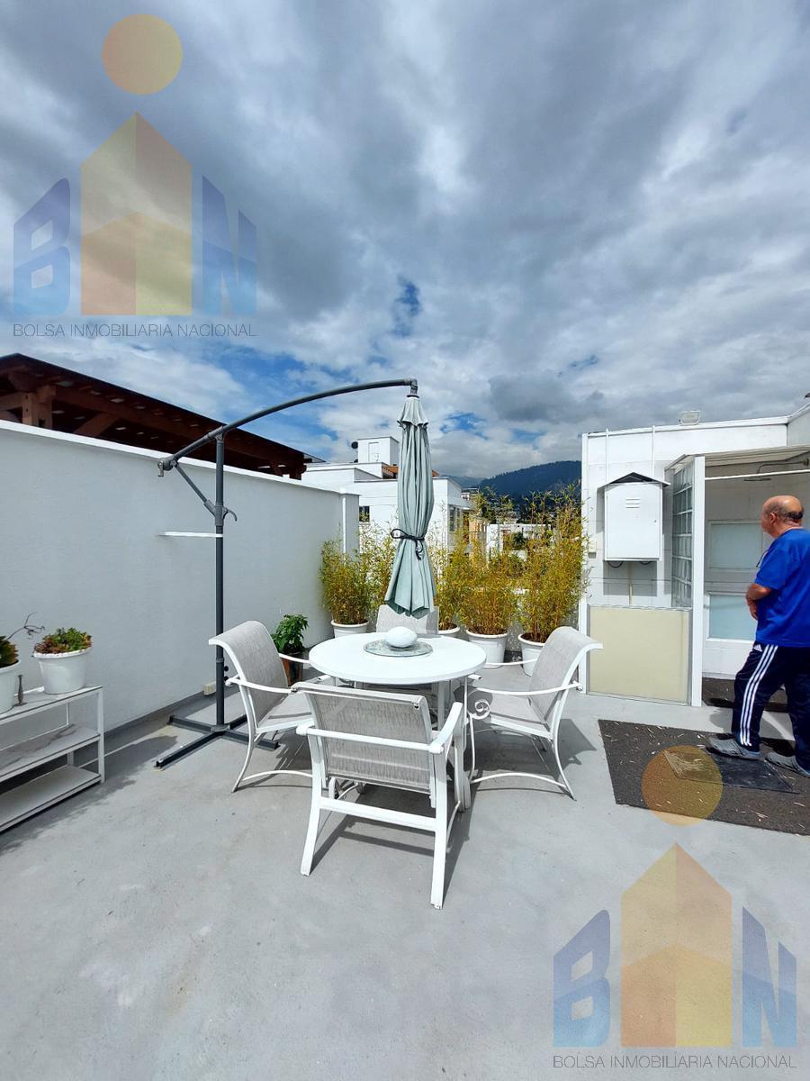 Vendo Casa en Urbanizacion 2 Departamentos Cumbaya Paseo San Francisco Usf — imagen 6