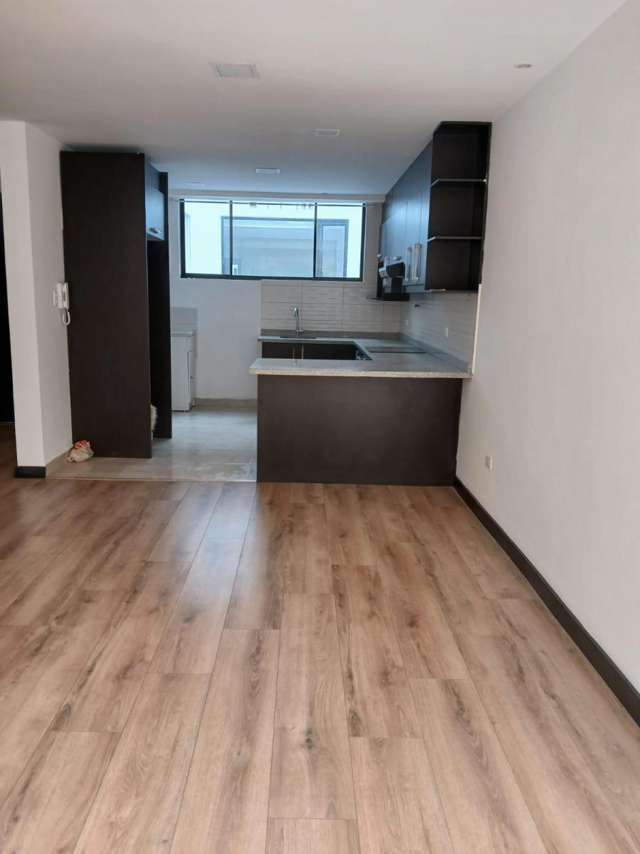 Vendo Hermoso Departamento, Precio de Oportunidad, La Gasca.2 Dorm.. Provincia de Pichincha — imagen 6
