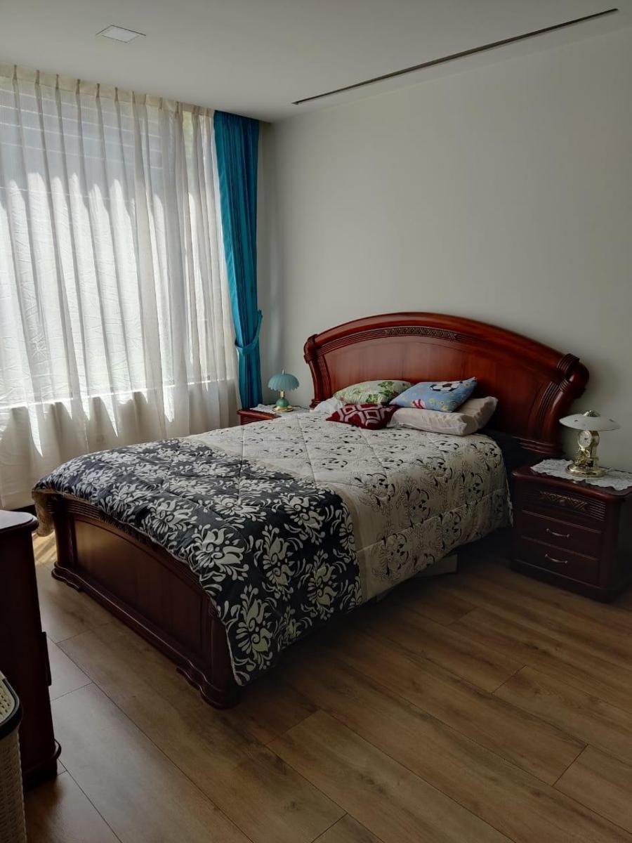 Vendo Hermoso Departamento, Precio de Oportunidad, La Gasca.2 Dorm.. Provincia de Pichincha — imagen 5