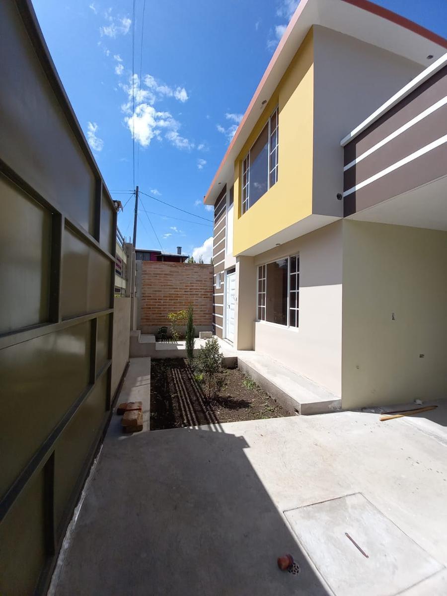 Casa en Venta E Ibarra Santa Rosa del Tejar, Imbabura — imagen 10