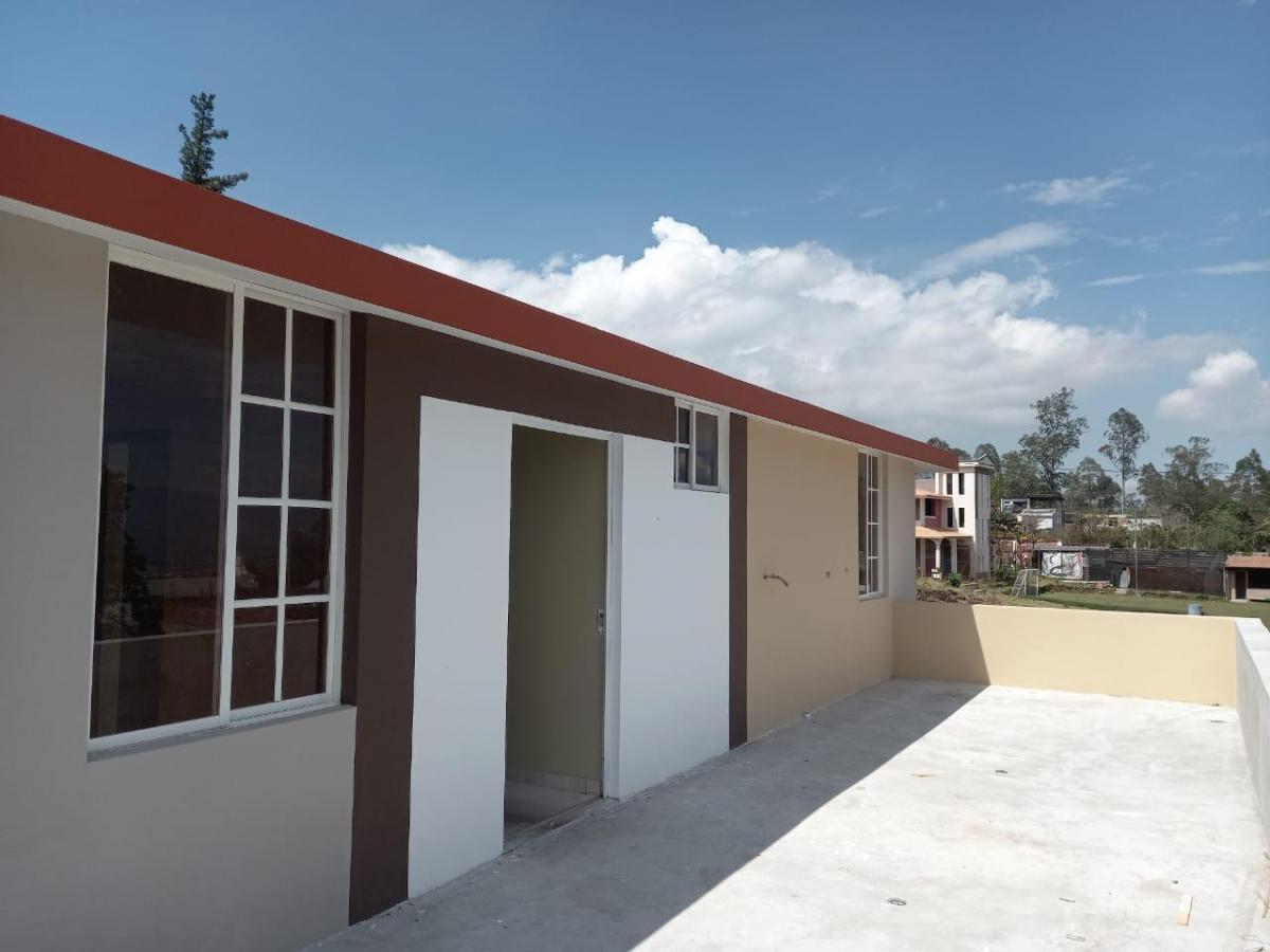 Casa en Venta E Ibarra Santa Rosa del Tejar, Imbabura — imagen 8