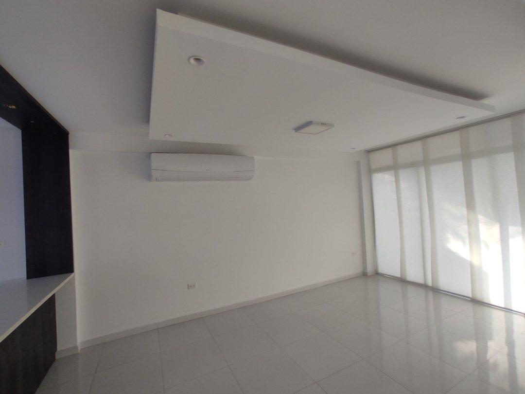 Casa de Venta en Manta Dentro de Urbanizacion, Manabí — imagen 9