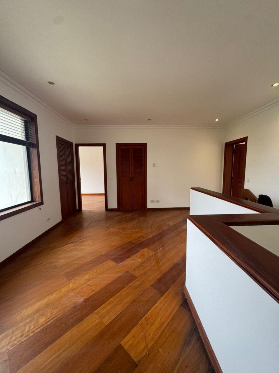 Samborondon Km 4 Torre del Sol Casa en Venta, Guayas — imagen 10