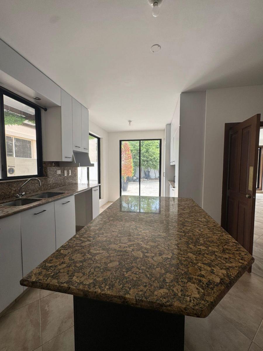 Samborondon Km 4 Torre del Sol Casa en Venta, Guayas — imagen 9
