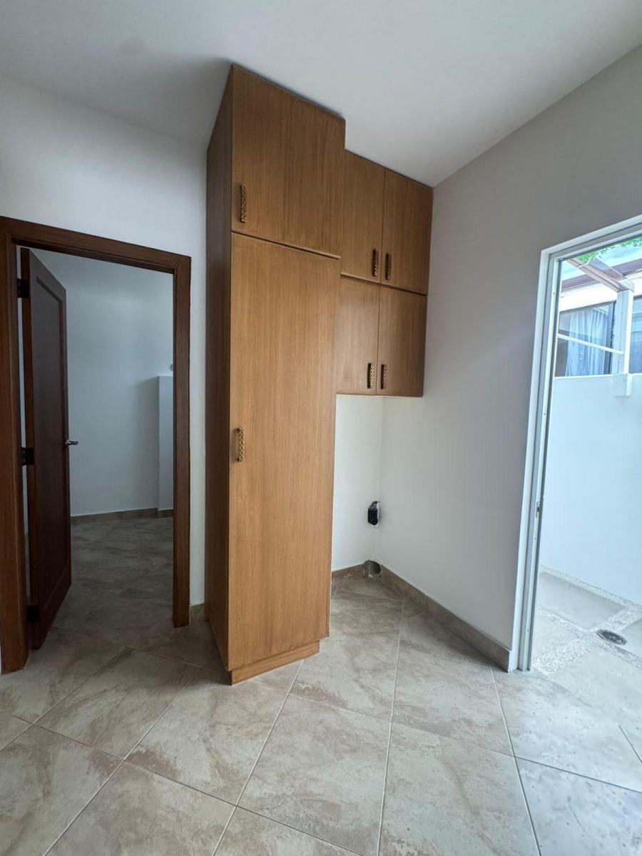 Samborondon Km 4 Torre del Sol Casa en Venta, Guayas — imagen 5