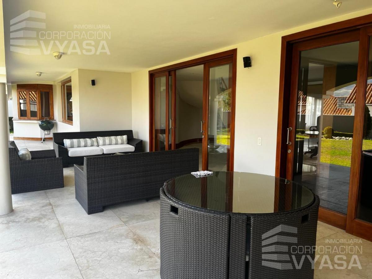 Cumbayá - Rancho San Francisco, Amplia y Elegante Casa en Venta de 800 m², 5 Dorm. — imagen 8