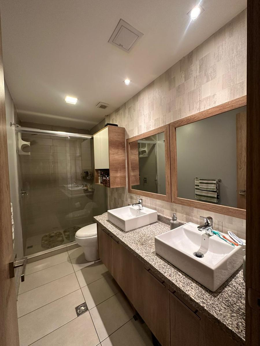 Venta Moderno Departamento de Lujo Ponceano Alto Edificio con Certificado Edge — imagen 5