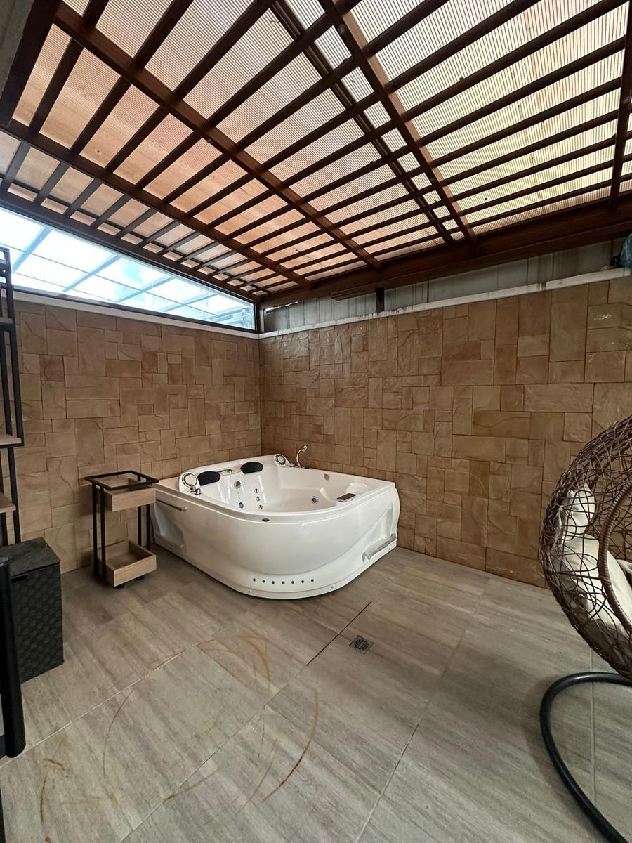 Venta Moderno Departamento de Lujo Ponceano Alto Edificio con Certificado Edge — imagen 3
