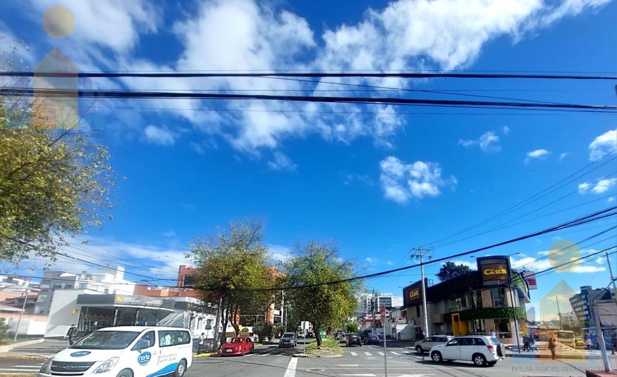 Vendo Casa Sector Quito Tenis — imagen 8