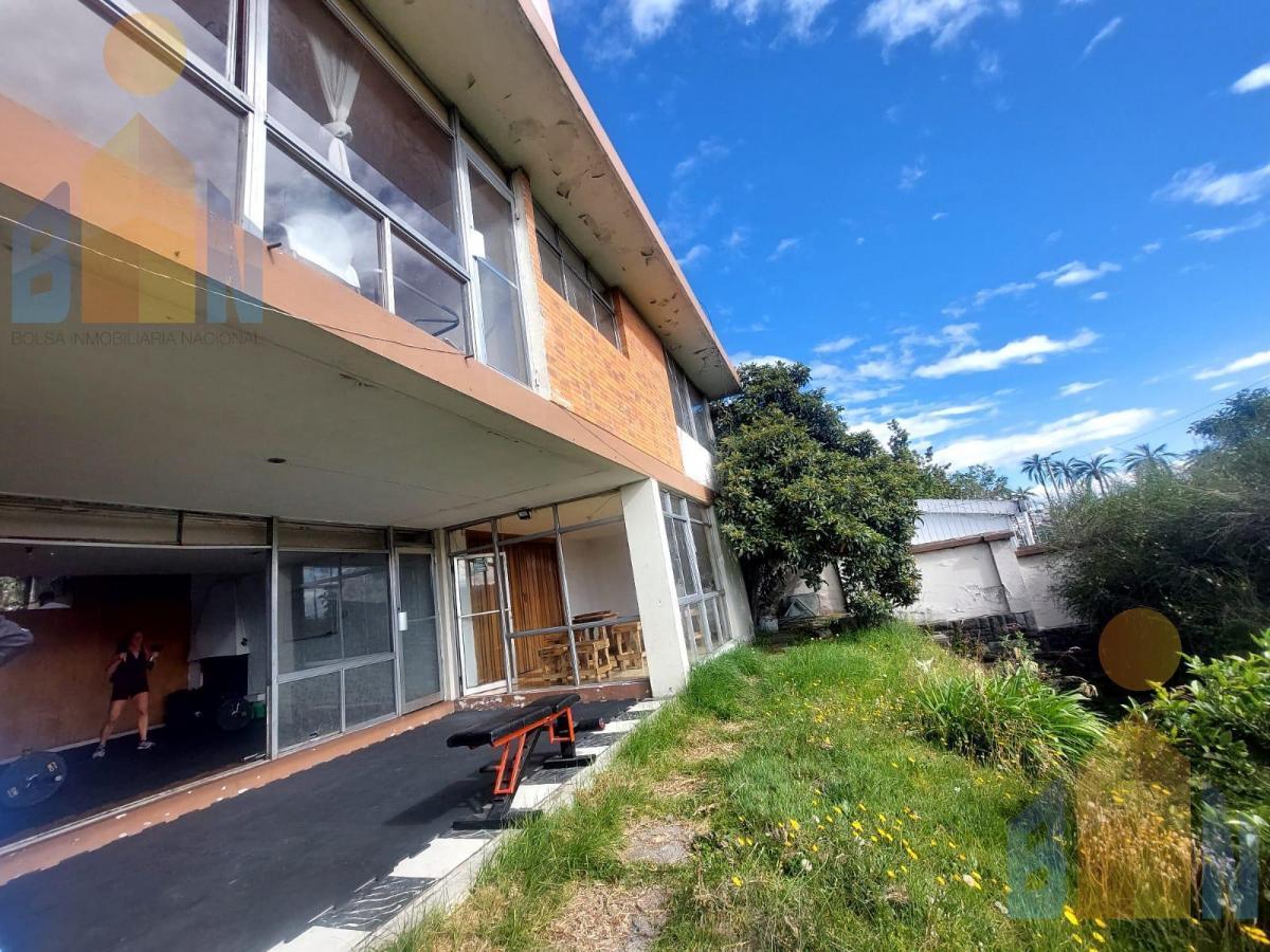 Vendo Casa Sector Quito Tenis — imagen 3